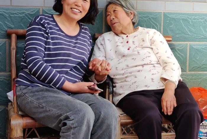 农村妈妈的幸福生活 农村的好妈妈