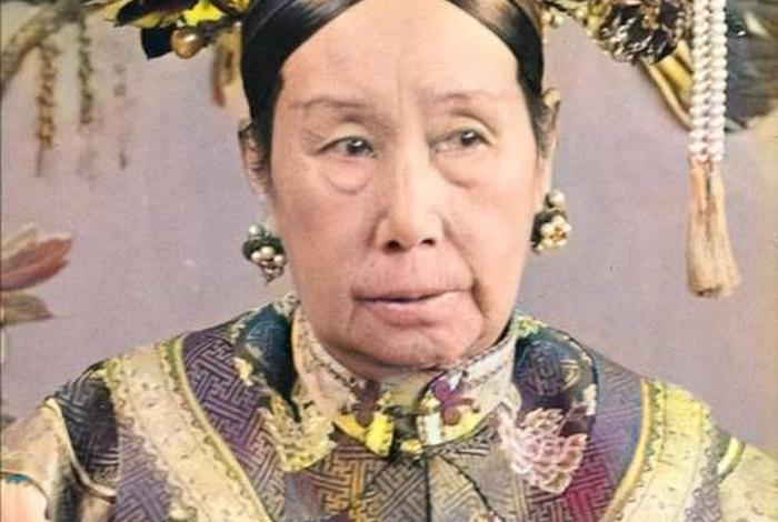 慈禧秘密生活 历史 - 慈禧的秘密生活哪年拍的 慈禧秘密生活 历史 - 慈禧的秘密生活哪年拍的