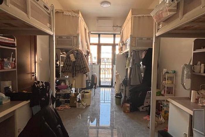 大学寝室生活日常vlog;大学宿舍日常生活vlog 大学寝室生活日常vlog;大学宿舍日常生活vlog