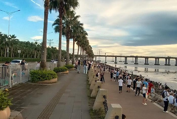 深圳生活该有什么样子，深圳的生活水平怎么样