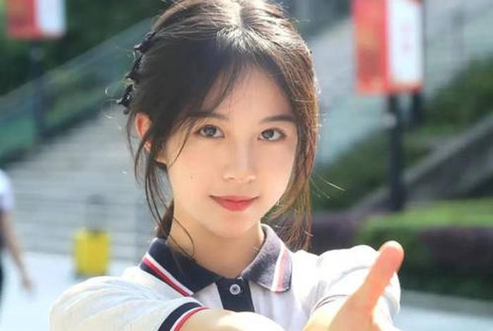 校花的生活照图片、校花的生活照图片大全 校花的生活照图片、校花的生活照图片大全