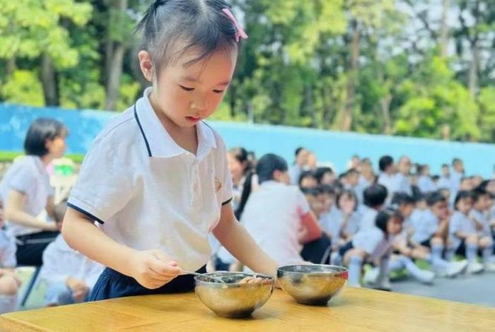 小班生活技能大比拼、小班生活技能比赛 小班生活技能大比拼、小班生活技能比赛