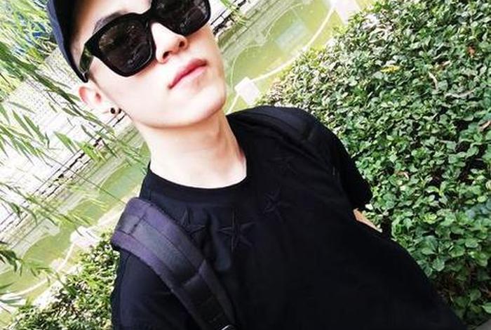 男生生活照片怎么拍 - 男生个人生活照怎么拍 男生生活照片怎么拍 - 男生个人生活照怎么拍