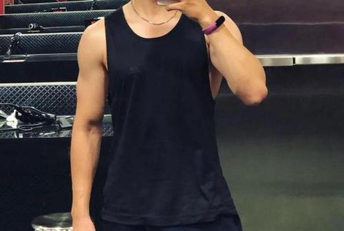 健身生活照一人男 健身男日常照片 健身生活照一人男 健身男日常照片