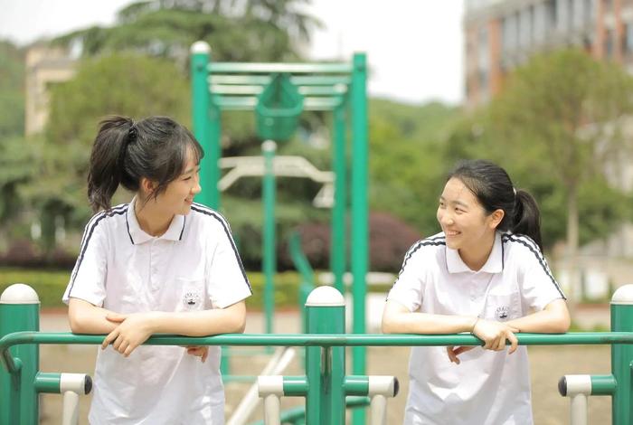 校园生活图加文,校园生活配图 校园生活图加文,校园生活配图