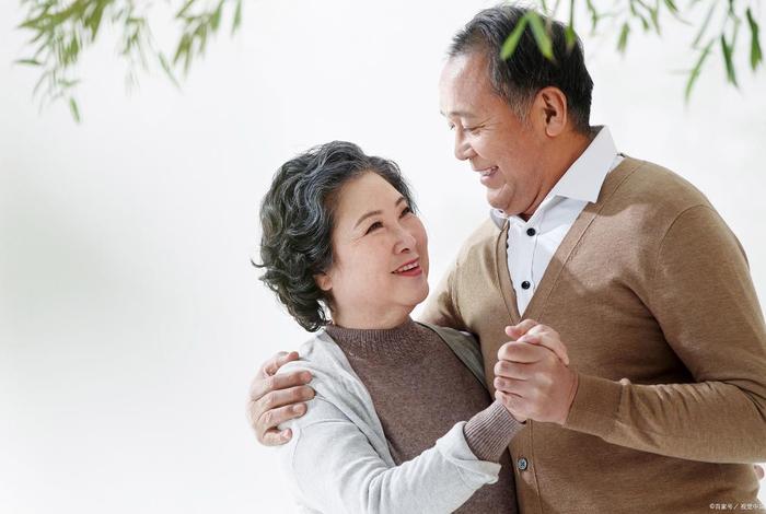 老年夫妻怎样过好晚年生活、老年人怎样过夫妻生话省力 老年夫妻怎样过好晚年生活、老年人怎样过夫妻生话省力