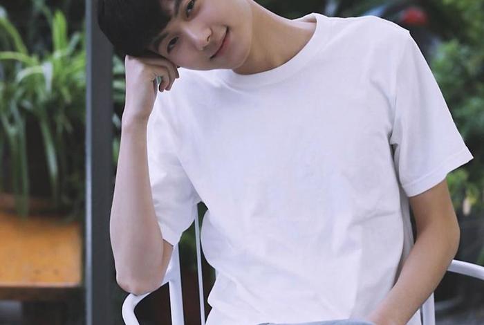 真实帅哥生活照高清（真实帅哥生活照高清图片）