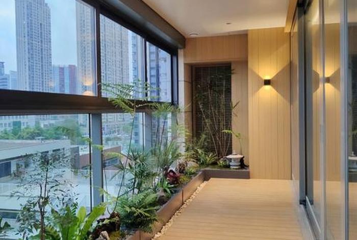 生活阳台封窗设计效果图 - 生活阳台的装修设计图片