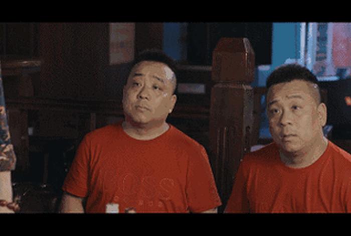 杨光的新生活吃饭;杨光的新生活大哥跳舞 杨光的新生活吃饭;杨光的新生活大哥跳舞