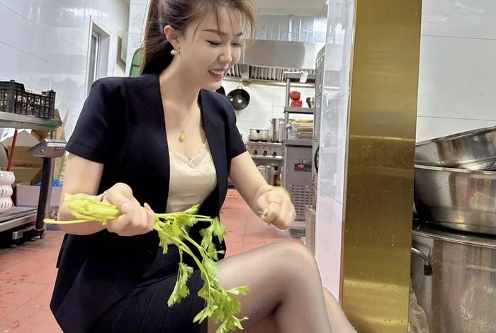 大叔的人妻生活、大叔的人妻生活幸福