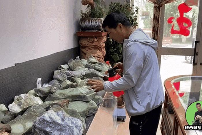 阿军的日常生活视频;阿军做饭视频 阿军的日常生活视频;阿军做饭视频