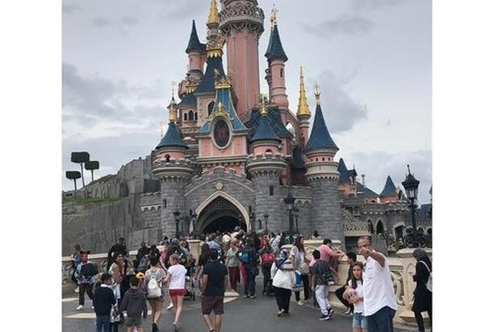 在法国生活的感受、在法国生活比在中国好吗 在法国生活的感受、在法国生活比在中国好吗