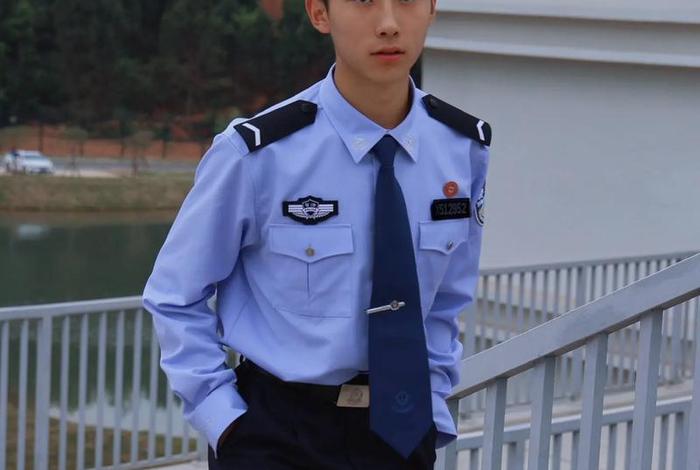 警校的生活很不自由吗、警校的生活是什么样子的 警校的生活很不自由吗、警校的生活是什么样子的