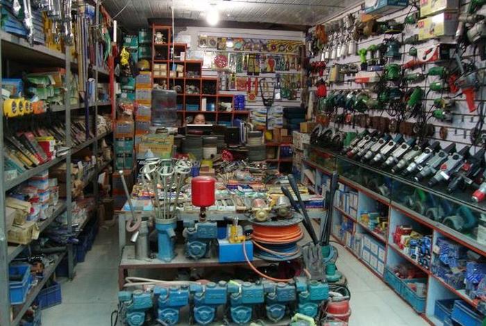 生活五金店；五金生活用品批发市场