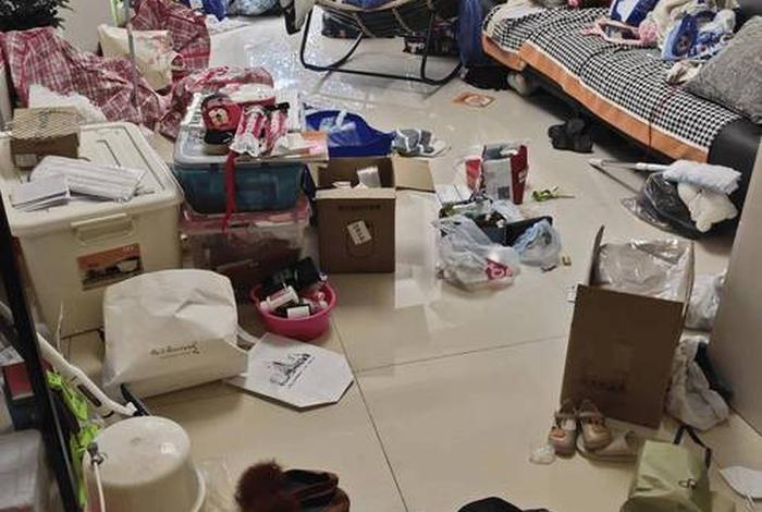 混乱宅家生活 - 宅家的生活 混乱宅家生活 - 宅家的生活