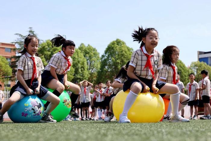 小学生学习生活娱乐,小学生乐享生活有哪些 小学生学习生活娱乐,小学生乐享生活有哪些
