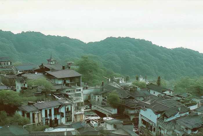 大学的人才链与产业链对接,用一段500字描述,不分要点;大学的人才链与产业链对接,用一段500字描述,不分要点. 大学的人才链与产业链对接,用一段500字描述,不分要点;大学的人才链与产业链对接,用一段500字描述,不分要点.