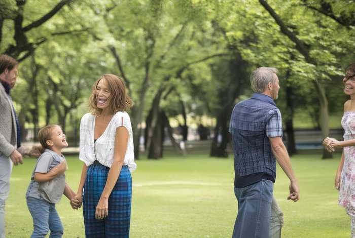 人际关系的基本特点是[1分] a 社会性、人际关系的基本特征是-a稳定性b情绪性c排斥性d吸引性
