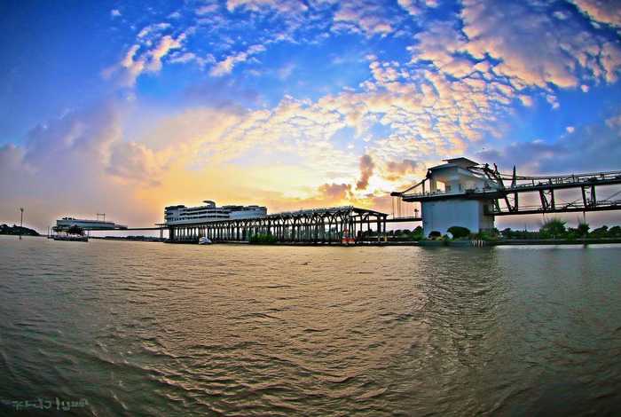 人际关系案例描述200字高中 人际关系案例描述200字高中生 人际关系案例描述200字高中 人际关系案例描述200字高中生