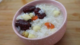 夏季养生营养汤配方 - 营养粥的种类和做法及功效