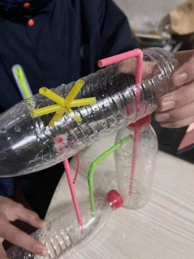 有趣的科学实验视频、聪明女孩剪头发的实验