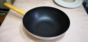 5个生活小妙招轻松变成不粘锅，如何让粘锅变成不粘锅