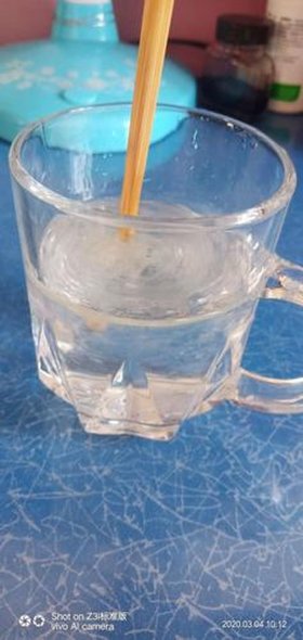 有趣的科学实验小视频，十个安全漂亮化学实验视频