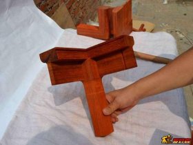 榫卯科普有趣小知识视频；开榫卯制作教学视频