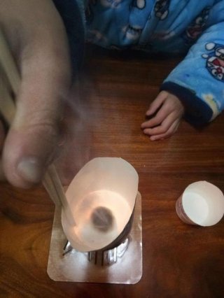 适合幼儿园科学小知识，一次性纸杯做科学小实验