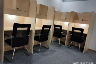 学习空间自习室；空间学生