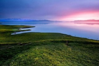 壁纸好好学习不玩手机；手机壁纸好好读书