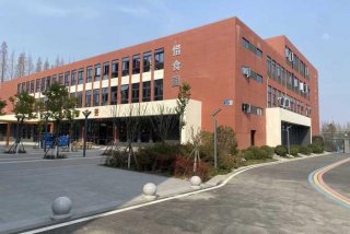 高中的学校图片 高中的学校图片高清
