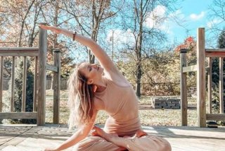 来学习瑜伽，学好瑜伽