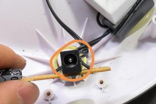 台灯ug；台灯usb接口接触不良怎么办