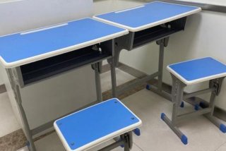 二手学生桌 - 二手学生桌10元
