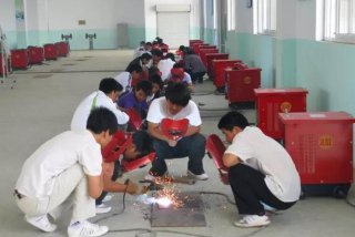 电焊学校哪家最好 - 电焊专业学校