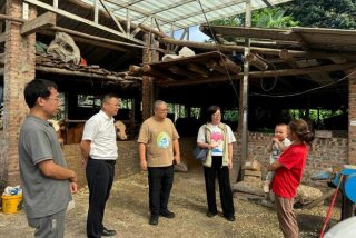 对标学校锦旗用语大全 - 学院对标竞进工作方案