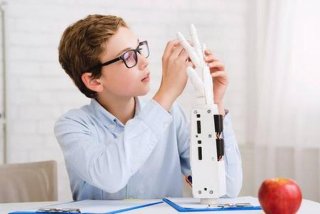 学习机器人排行榜第一名，学机器人哪个机构好