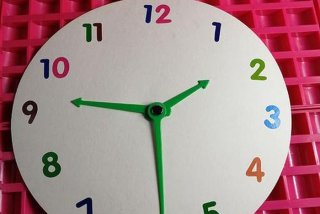 学认识钟表（学认识钟表这一课的时候适合买什么钟表模型？）