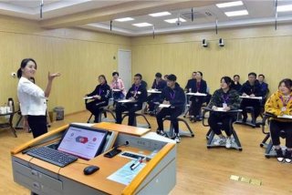 教师的学校和专业、教师的专业填什么