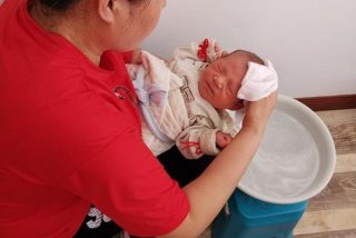 月嫂免费培训学习班报名，2021月嫂免费培训