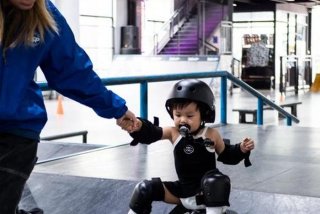 滑板学习视频；滑板教学入门视频