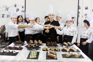 面点培训班 - 面点培训班哪里有