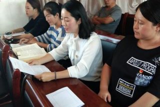 生活学校核心（学校生活组织的中心是？）