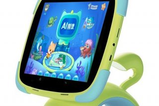 学习辅助电子产品；辅助小学生的电子产品