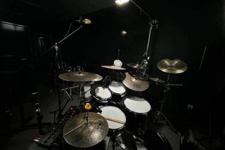 学习架子鼓一般需要多少钱、学架子鼓大概多少钱