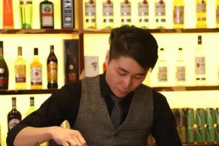 学调酒师需要多少钱 - 调酒师培训学费多少钱一个月