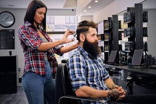 发型师励志句子（发型师励志图片）