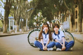 高清壁纸学生（高清壁纸校园）