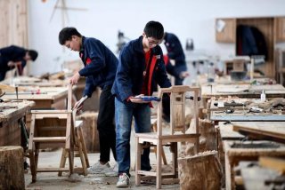 学习木工活；学木工累不累